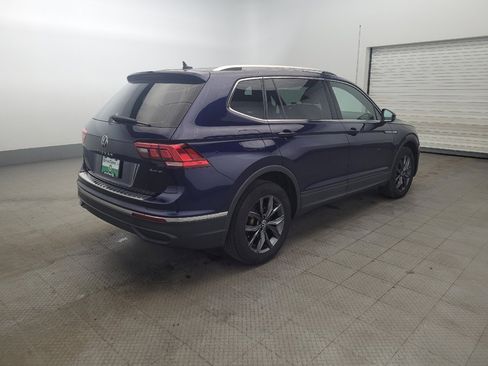 Used 2022 Volkswagen Tiguan SE image 9