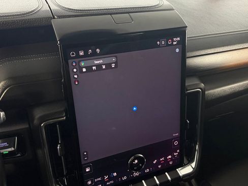 Used 2025 GMC Yukon Denali image 16