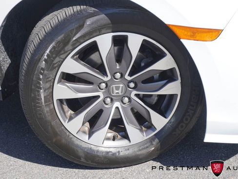 Used 2024 Honda Odyssey EX-L image 2