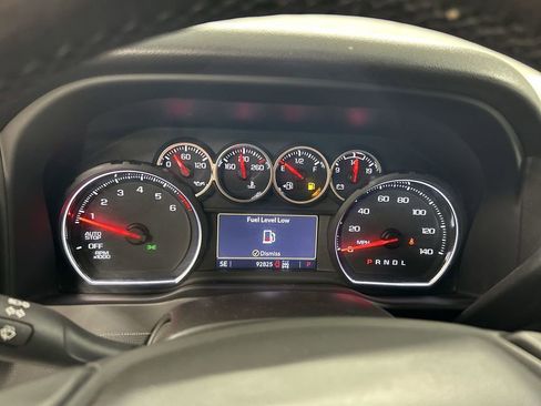 Used 2021 Chevrolet Silverado 1500 LT image 13