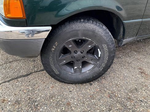 Used 2003 Ford Ranger XLT image 4