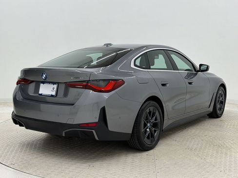 Used 2023 BMW i4 eDrive40 w/ Premium Package RWD image 9