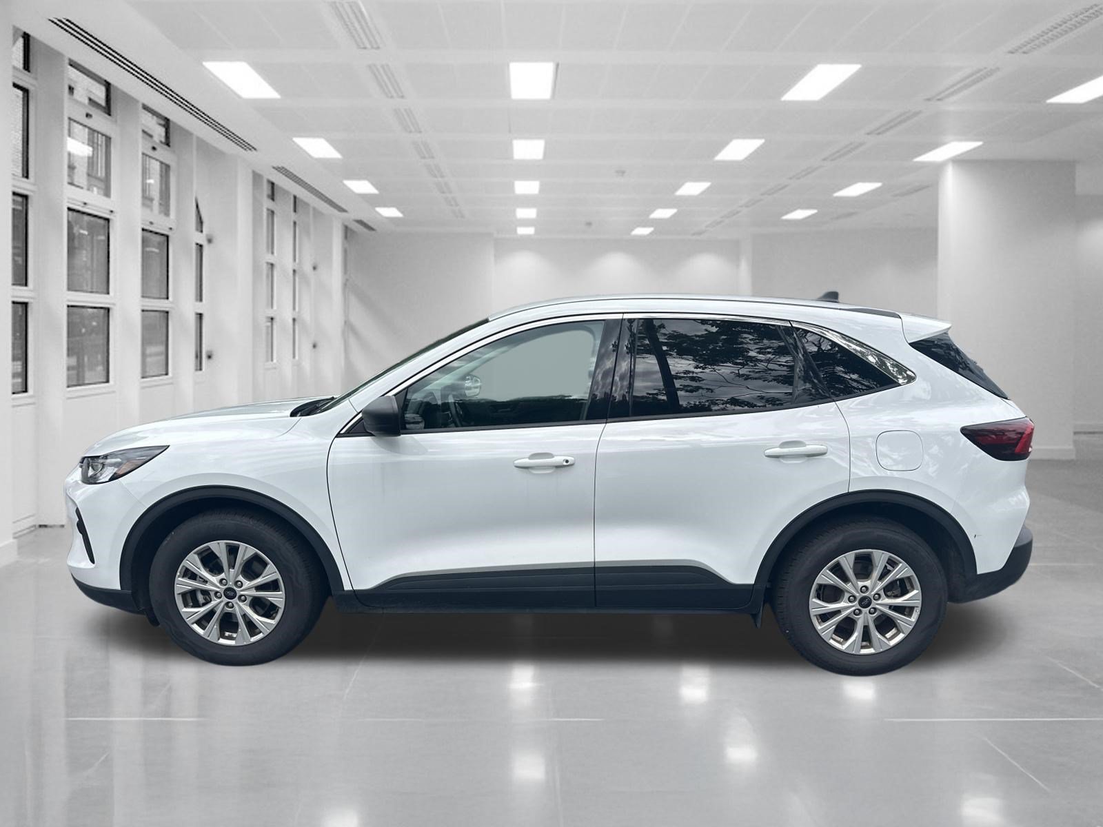 Used 2024 Ford Escape Active FWD image 8