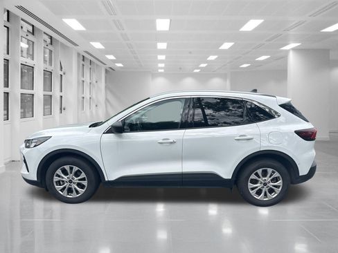 Used 2024 Ford Escape Active FWD image 8
