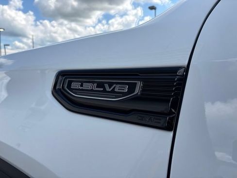 Used 2024 GMC Sierra 1500 Elevation AWD/4WD image 14