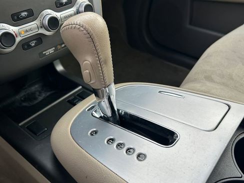 Used 2014 Nissan Murano SV w/ Value Package AWD/4WD image 16