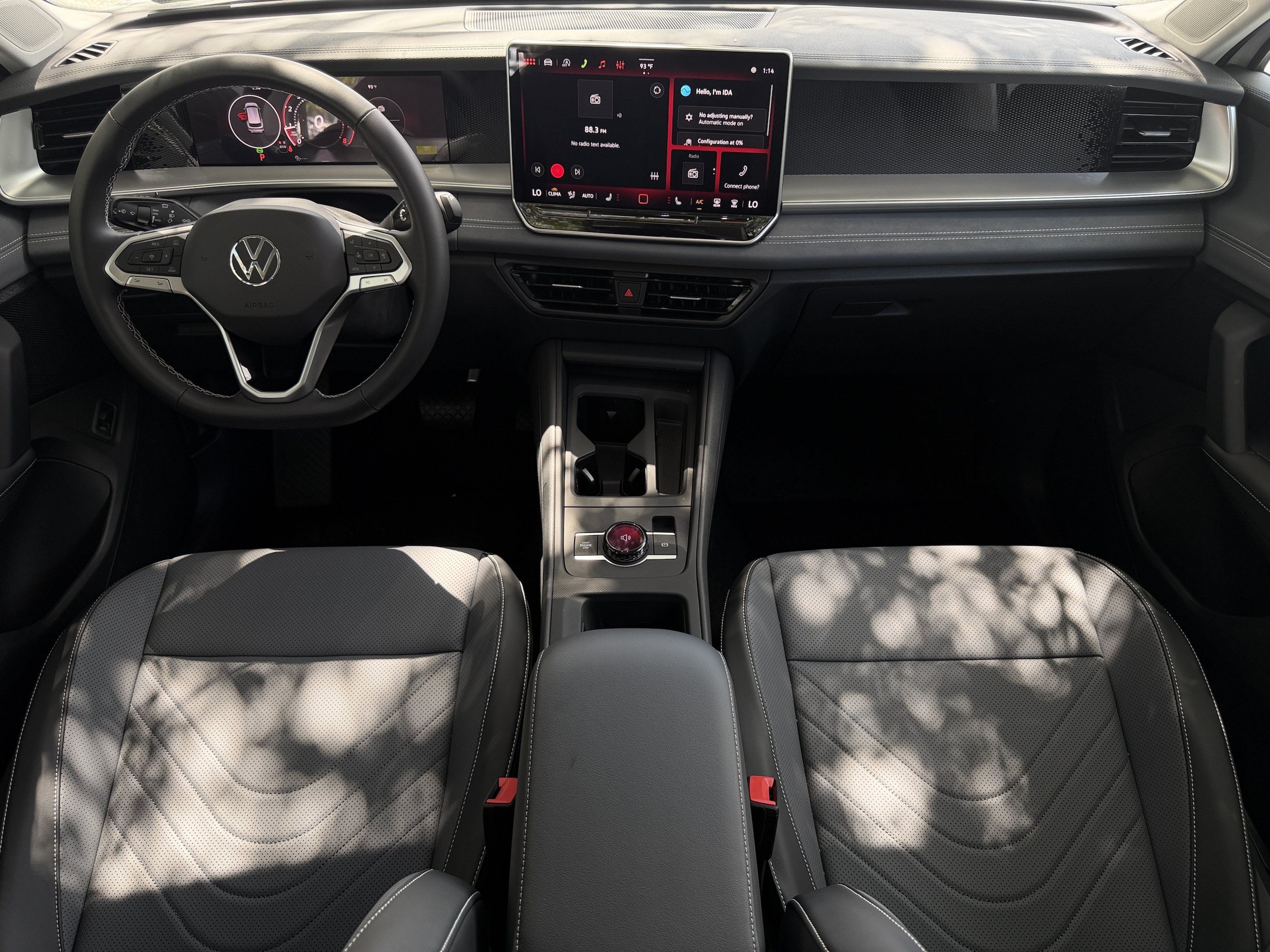 New 2026 Volkswagen Tiguan SE FWD image 14