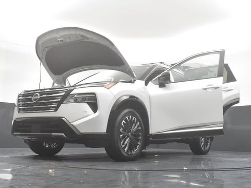 New 2026 Nissan Rogue Platinum w/ Platinum Premium Package image 39