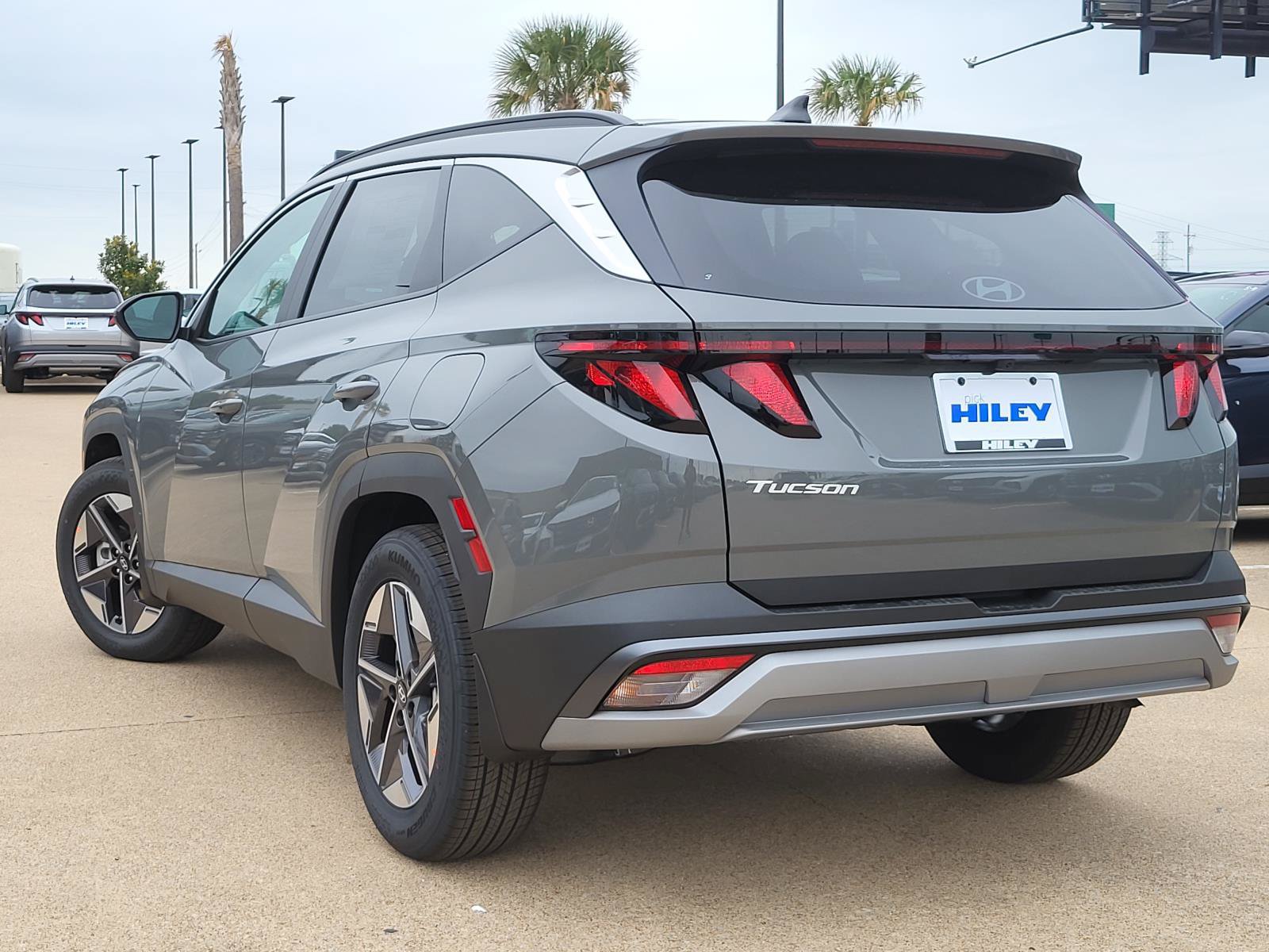 New 2026 Hyundai Tucson SEL FWD image 3