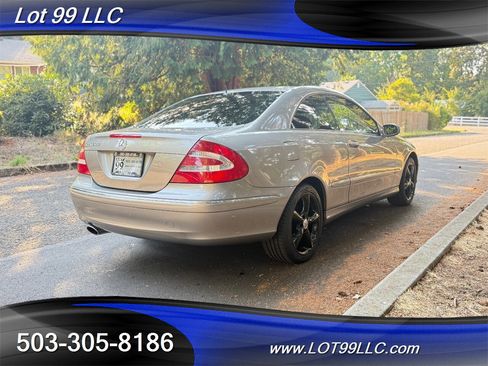 Used 2005 Mercedes-Benz CLK 320 Coupe image 7