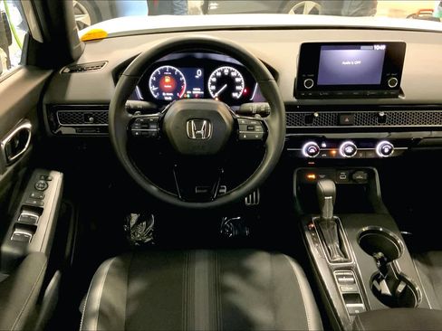 Used 2024 Honda Civic Sport image 10