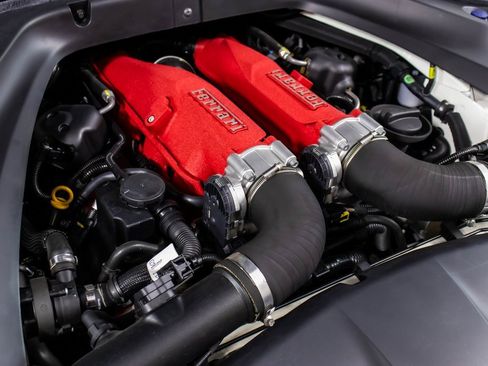 Certified 2017 Ferrari California T image 57