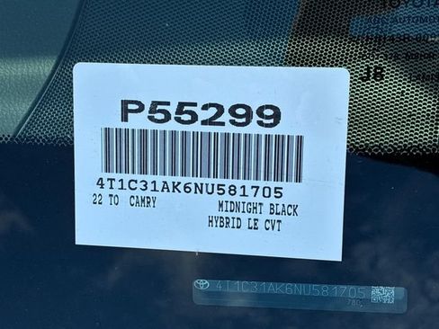 Used 2022 Toyota Camry LE FWD image 30