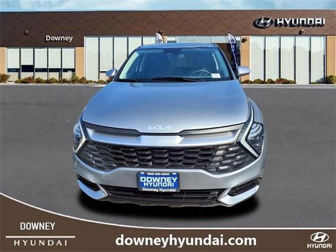 Used 2024 Kia Sportage LX image 2