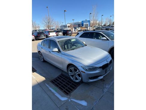 Used 2015 BMW 335i xDrive Sedan image 4