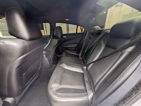 Used 2021 Dodge Charger SXT w/ Leather Interior Group RWD image 13