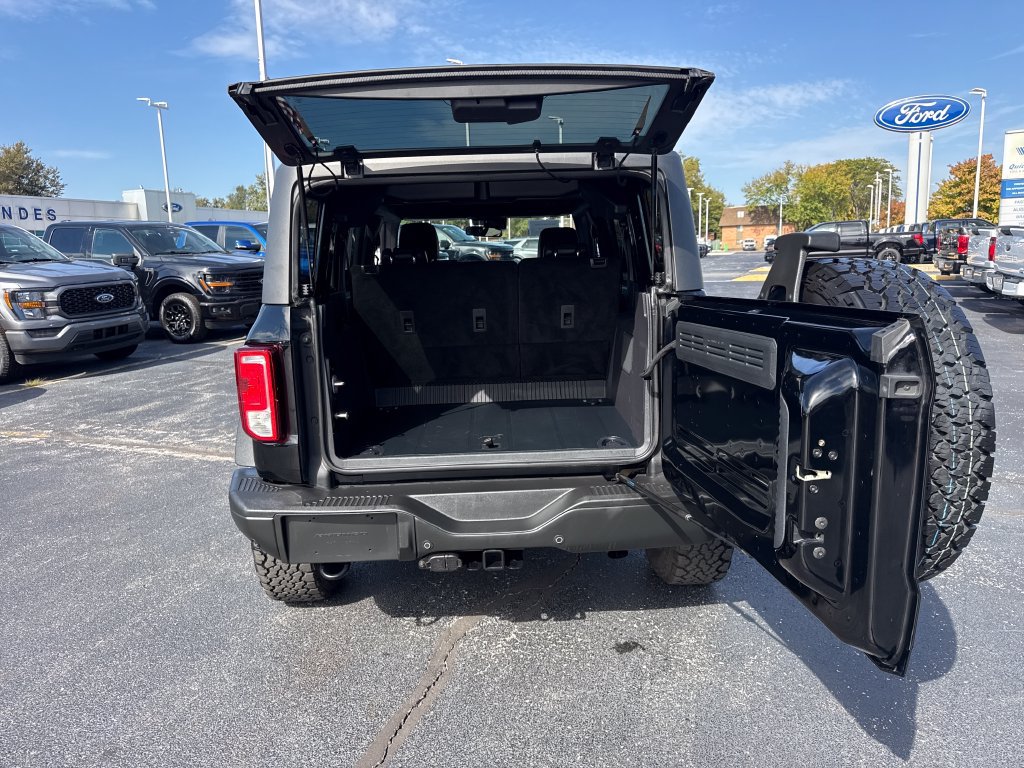 Used 2023 Ford Bronco Black Diamond AWD/4WD image 8