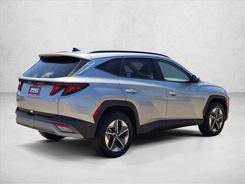 Used 2025 Hyundai Tucson SEL AWD/4WD image 5