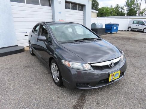 Used 2010 Honda Civic LX image 3