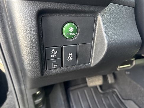 Used 2021 Honda HR-V EX-L image 20