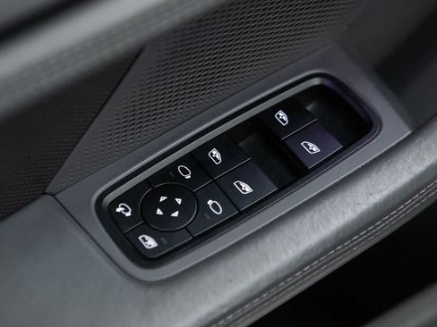 Certified 2023 Porsche Taycan 4S AWD/4WD image 24