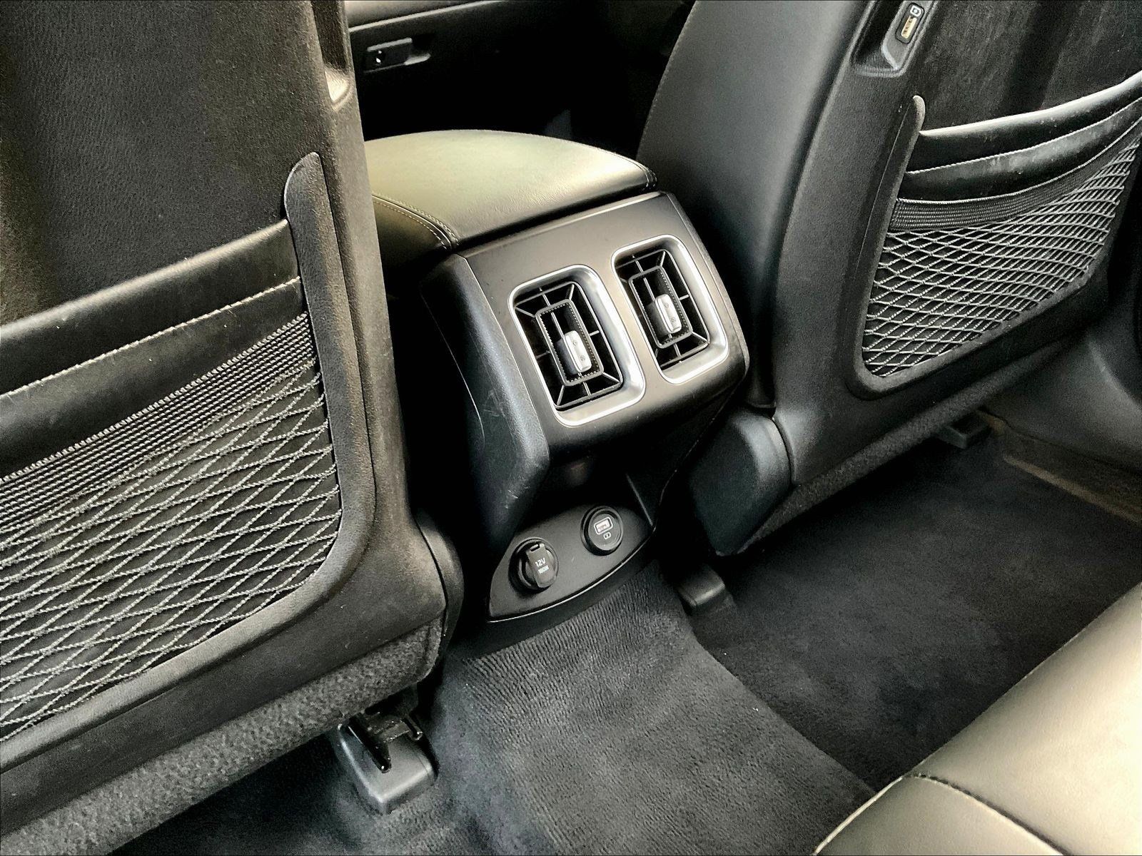 Used 2021 Kia Sorento S w/ Panoramic Sunroof Package FWD image 10