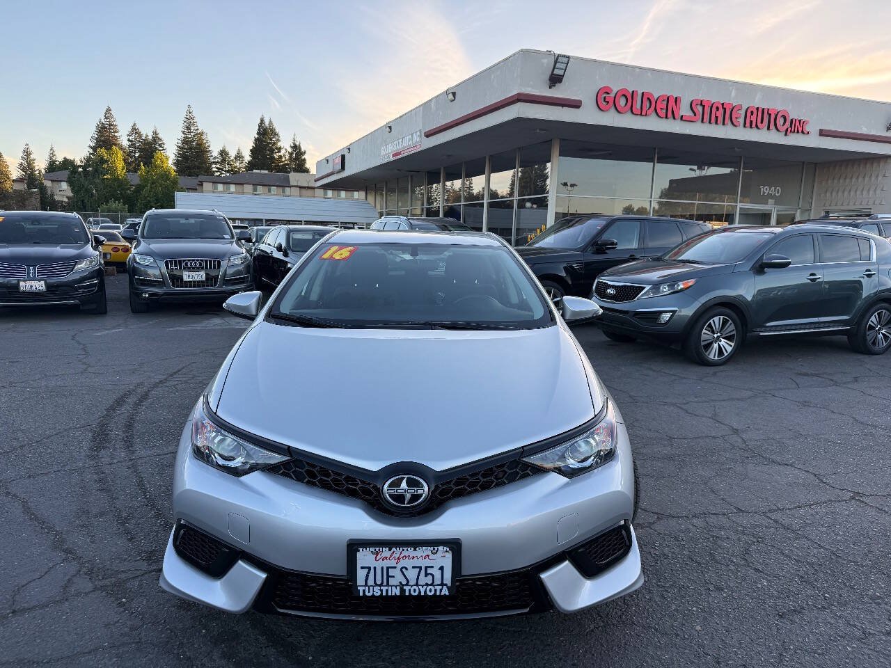 Used 2016 Scion iM FWD image 2