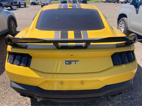 Used 2024 Ford Mustang GT Premium RWD image 10