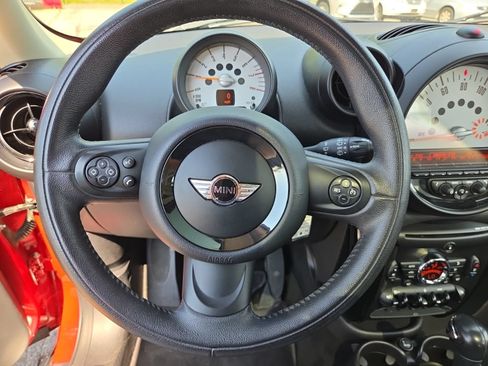 Used 2014 MINI Cooper Countryman FWD image 19