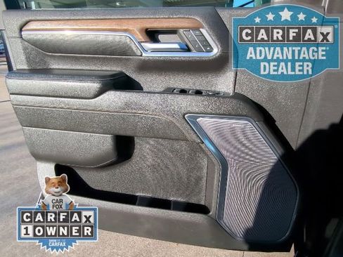 Used 2024 Chevrolet Silverado 2500 High Country w/ High Country Premium Package image 17