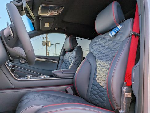 New 2026 Genesis GV80 3.5T e-SC AWD/4WD image 13