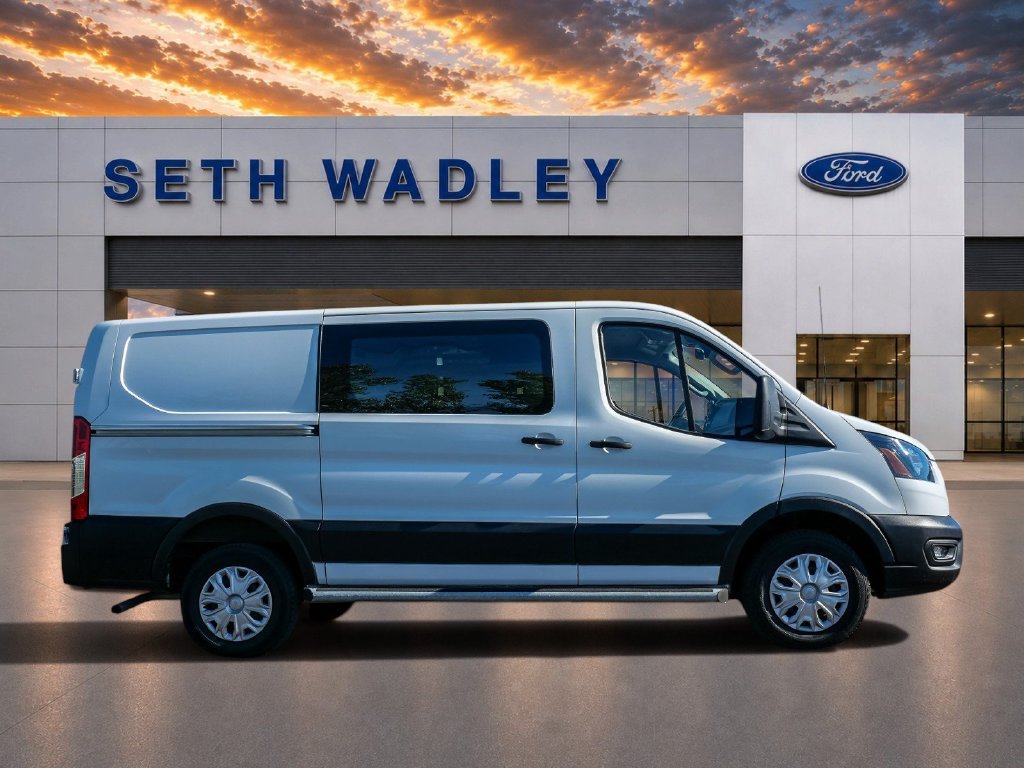 Used 2025 Ford Transit 250 Low Roof w/ Exterior Upgrade Package RWD image 8