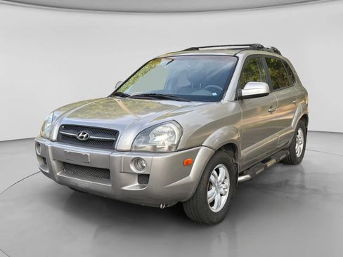 Used 2006 Hyundai Tucson 2WD image 1