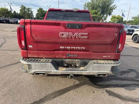 Used 2024 GMC Sierra 1500 SLT w/ SLT Premium Plus Package AWD/4WD image 9