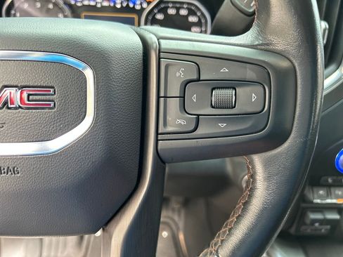 Used 2021 GMC Sierra 1500 AT4 w/ Technology Package image 21