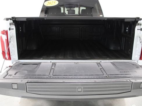 Used 2025 Ford F150 Raptor w/ Equipment Group 803A Raptor R AWD/4WD image 18