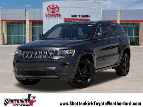 Used 2015 Jeep Grand Cherokee Altitude AWD/4WD image 1