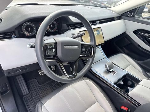 Used 2024 Land Rover Range Rover Evoque Dynamic SE AWD/4WD image 18