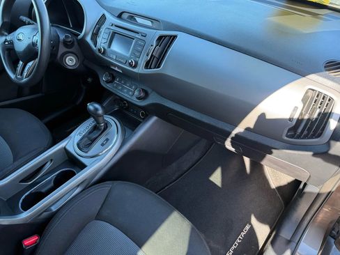 Used 2014 Kia Sportage LX image 14