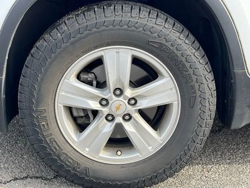 Used 2019 Chevrolet Trax LT w/ LT Convenience Package image 10
