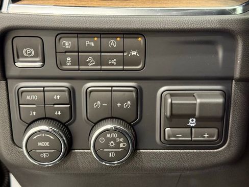 New 2026 Chevrolet Tahoe High Country image 37