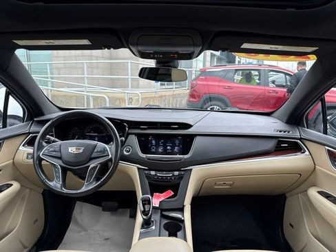 Used 2019 Cadillac XT5 Luxury AWD/4WD image 27