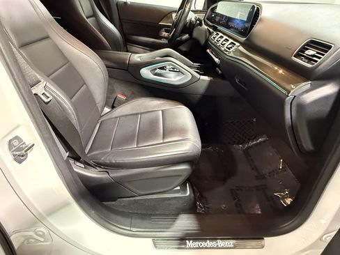Used 2020 Mercedes-Benz GLE 450 4MATIC w/ Premium Package image 47
