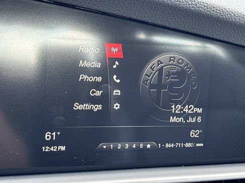 Used 2019 Alfa Romeo Giulia AWD w/ Quick Order Package 22J Sport image 31