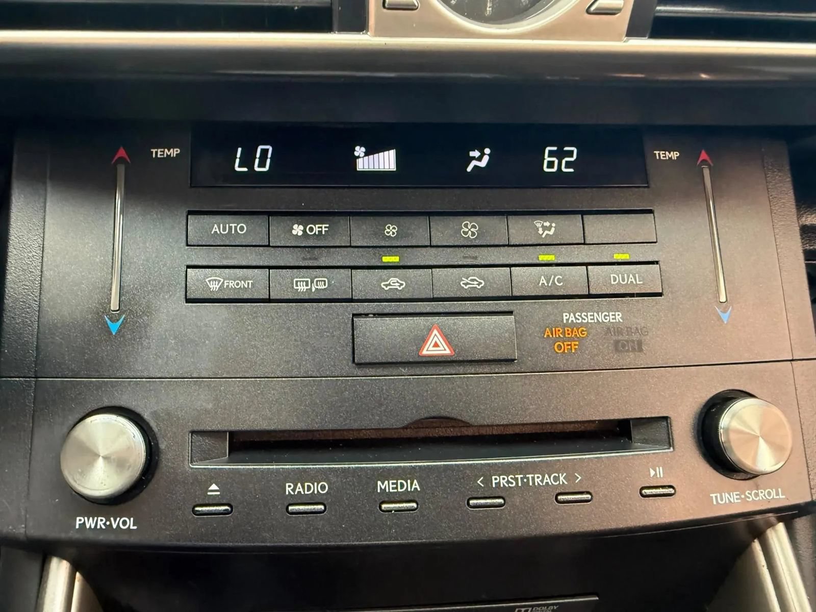 Used 2016 Lexus IS 200t w/ F Sport Package RWD image 19