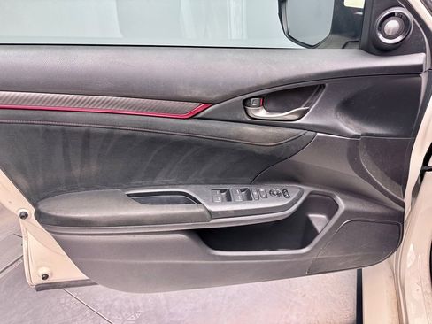 Used 2019 Honda Civic Type R image 15