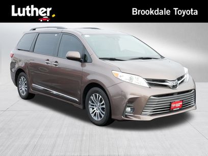 Certified 2020 Toyota Sienna XLE