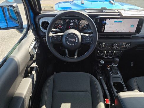 New 2026 Jeep Gladiator Sport image 10