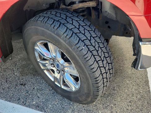 Used 2015 Ford F150 XLT w/ Equipment Group 302A Luxury AWD/4WD image 2