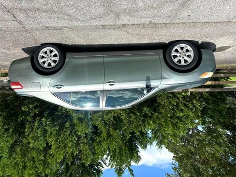 Used 2007 Toyota Camry CE image 2